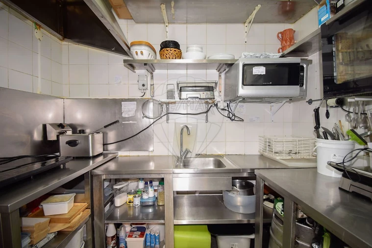 Loja para Venda em Carcavelos e Parede Foto 14