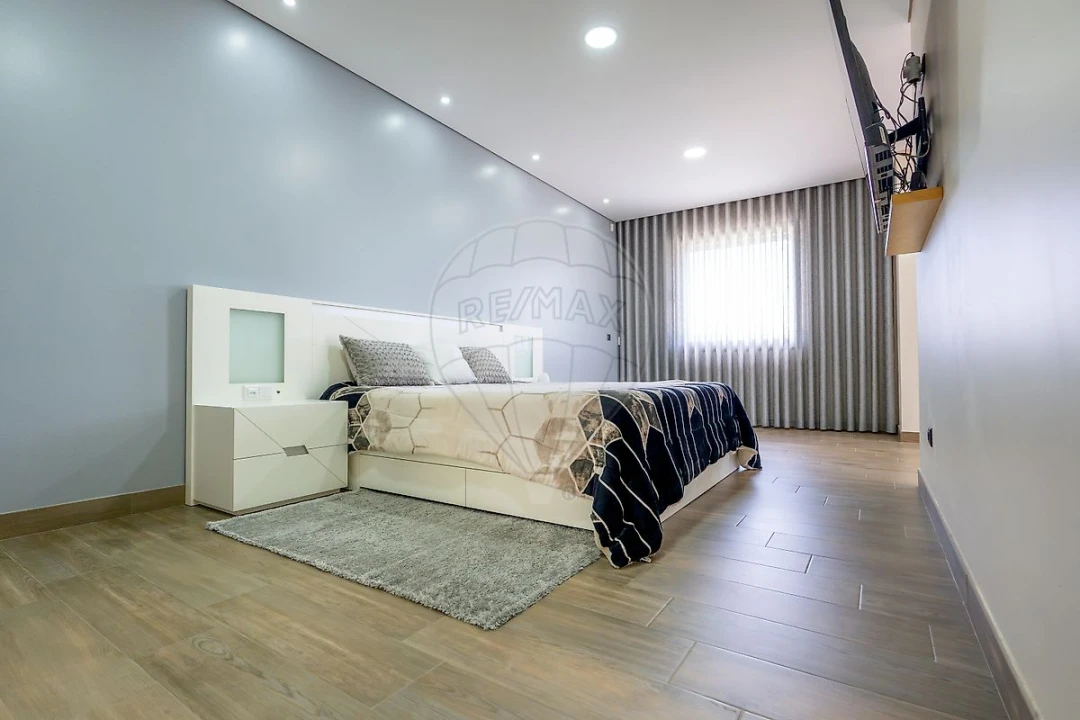 Moradia T3 para Venda em Cabeça Santa Foto 26