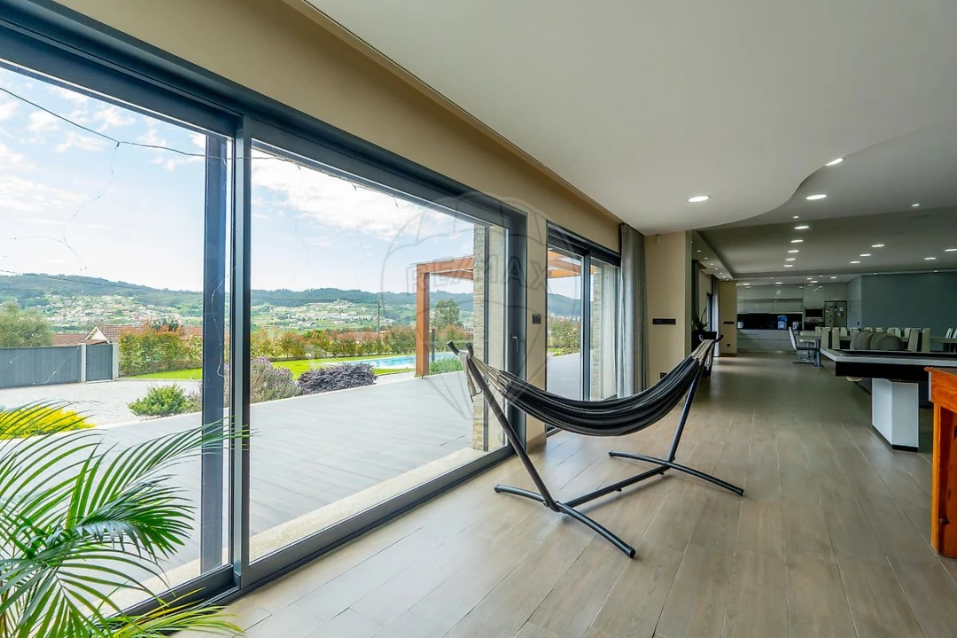 Moradia T3 para Venda em Cabeça Santa Foto 11