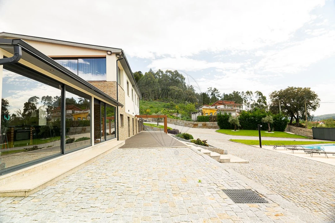 Moradia T3 para Venda em Cabeça Santa Foto 40