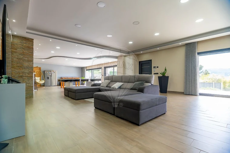 Moradia T3 para Venda em Cabeça Santa Foto 15