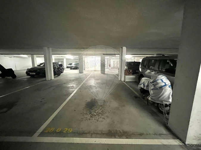 Apartamento T3 para Venda em Moreira Foto 23