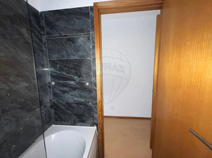 Apartamento T3 para Venda em Moreira Foto 17