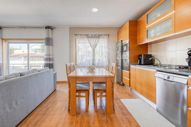 Moradia T2 para Venda em Lagares e Figueira Foto 8