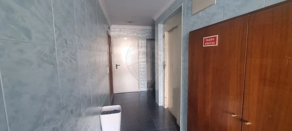 Apartamento T3 para Venda em Gondomar (São Cosme), Valbom e Jovim