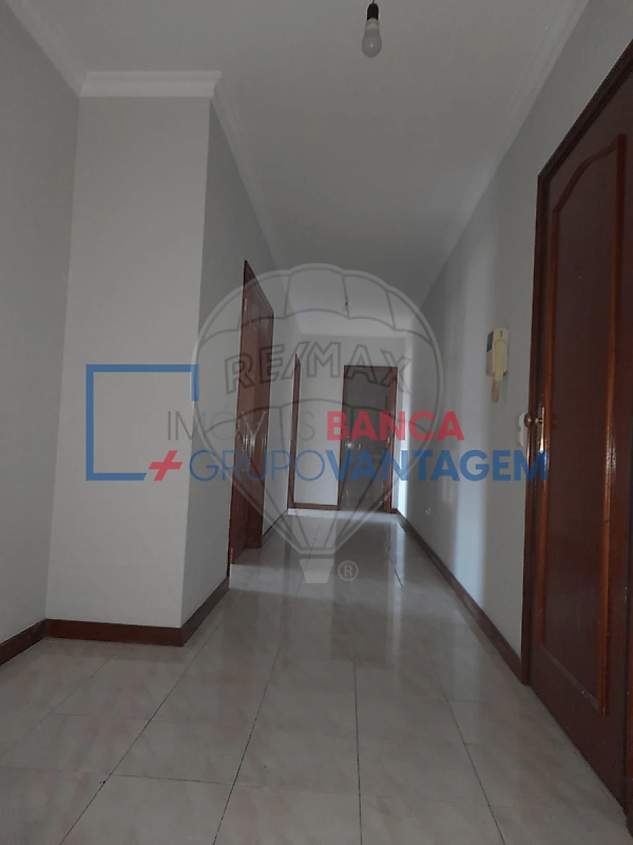 Apartamento T3 para Venda em Gondomar (São Cosme), Valbom e Jovim Foto 11