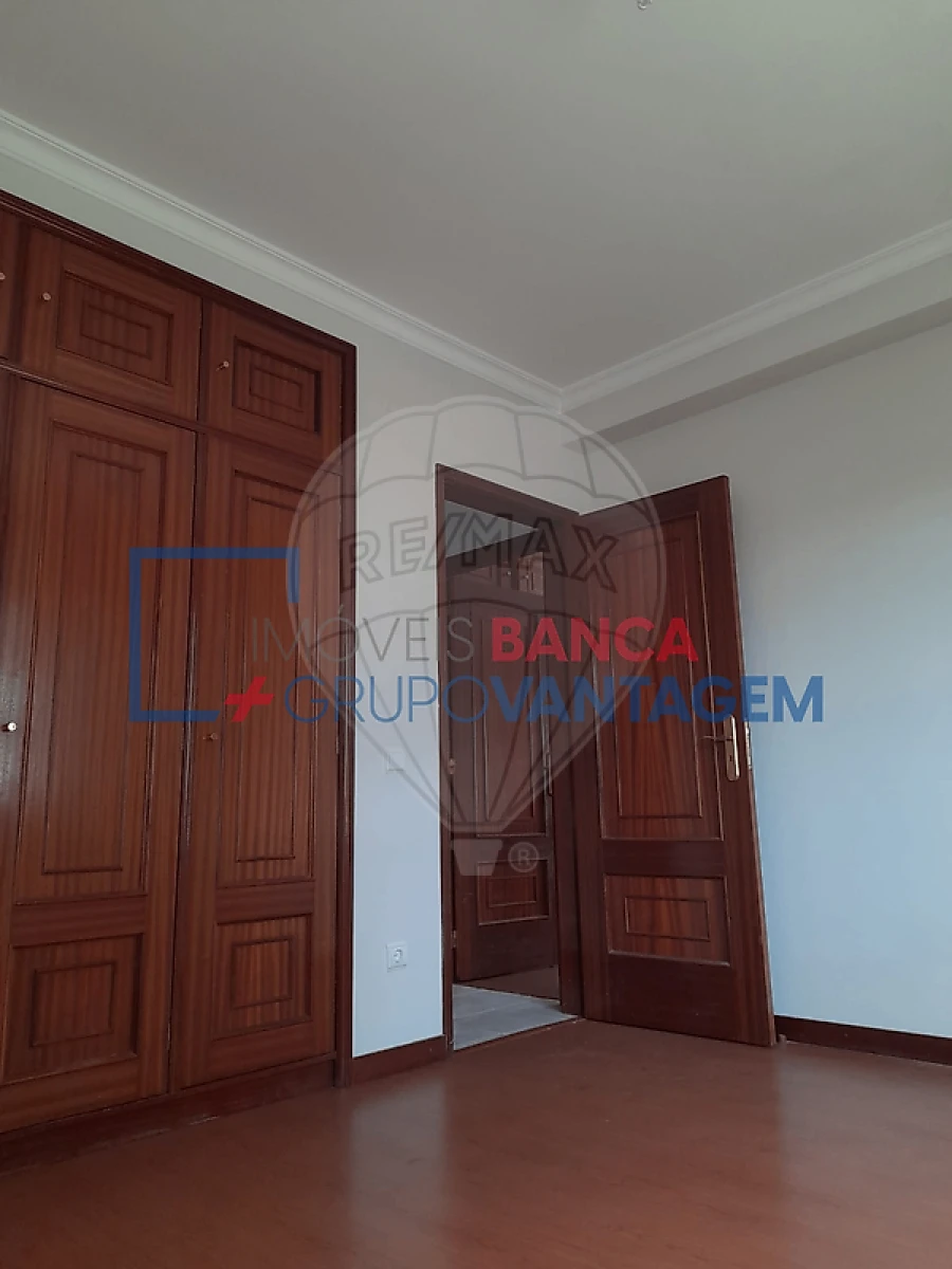 Apartamento T3 para Venda em Gondomar (São Cosme), Valbom e Jovim Foto 16