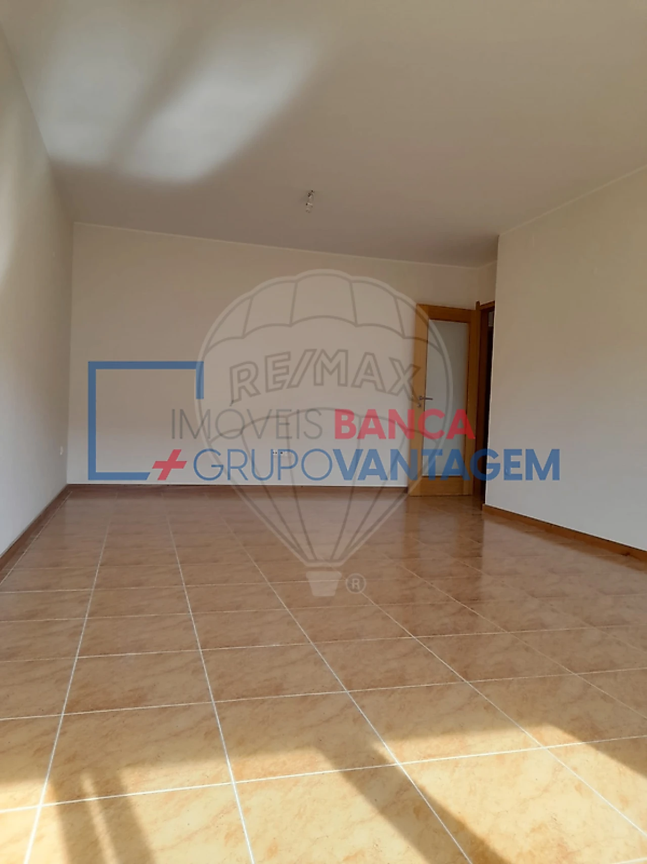 Apartamento T2 para Venda em Gondomar (São Cosme), Valbom e Jovim Foto 10