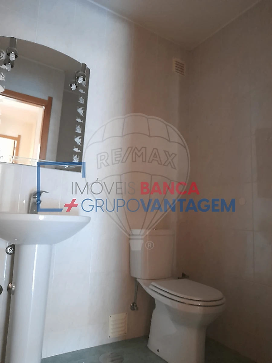 Apartamento T2 para Venda em Gondomar (São Cosme), Valbom e Jovim Foto 17