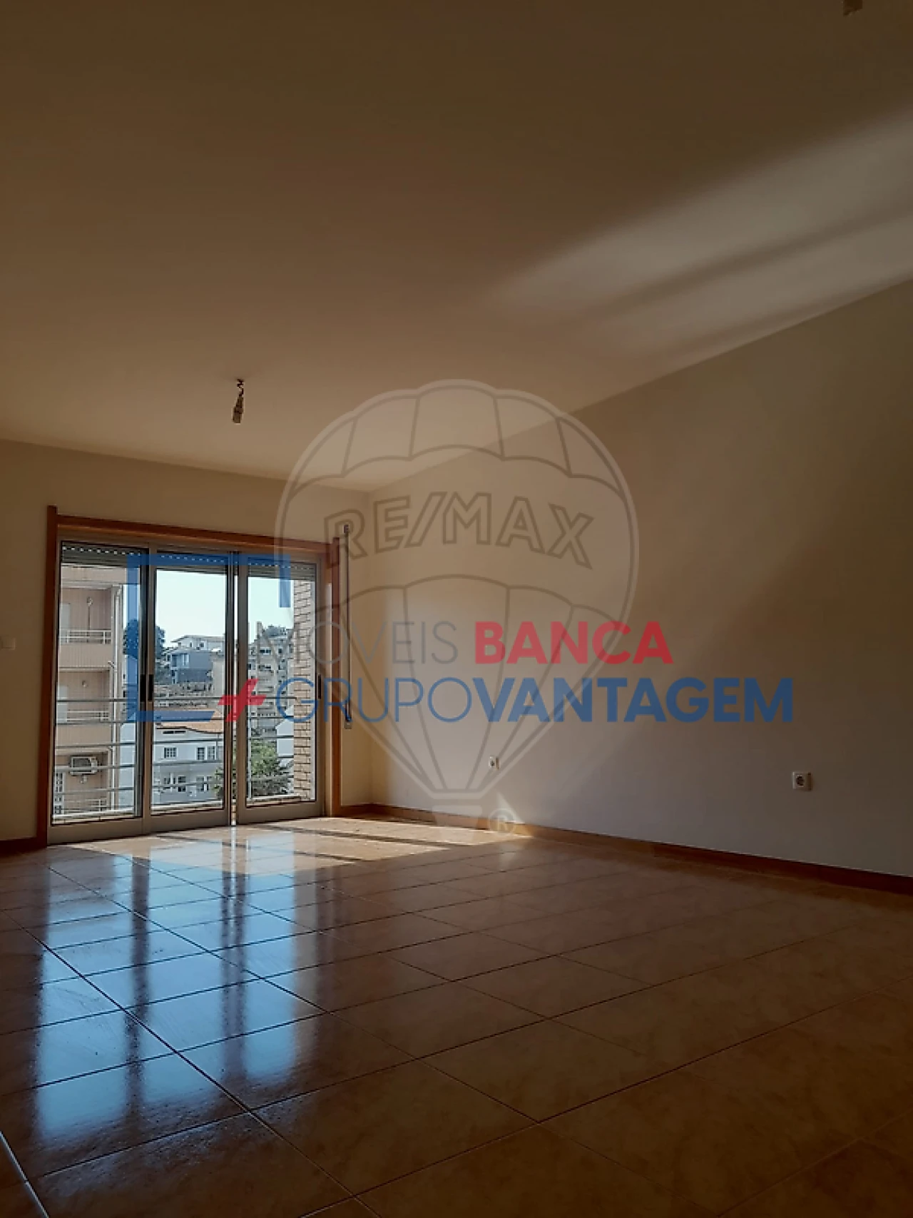 Apartamento T2 para Venda em Gondomar (São Cosme), Valbom e Jovim Foto 12