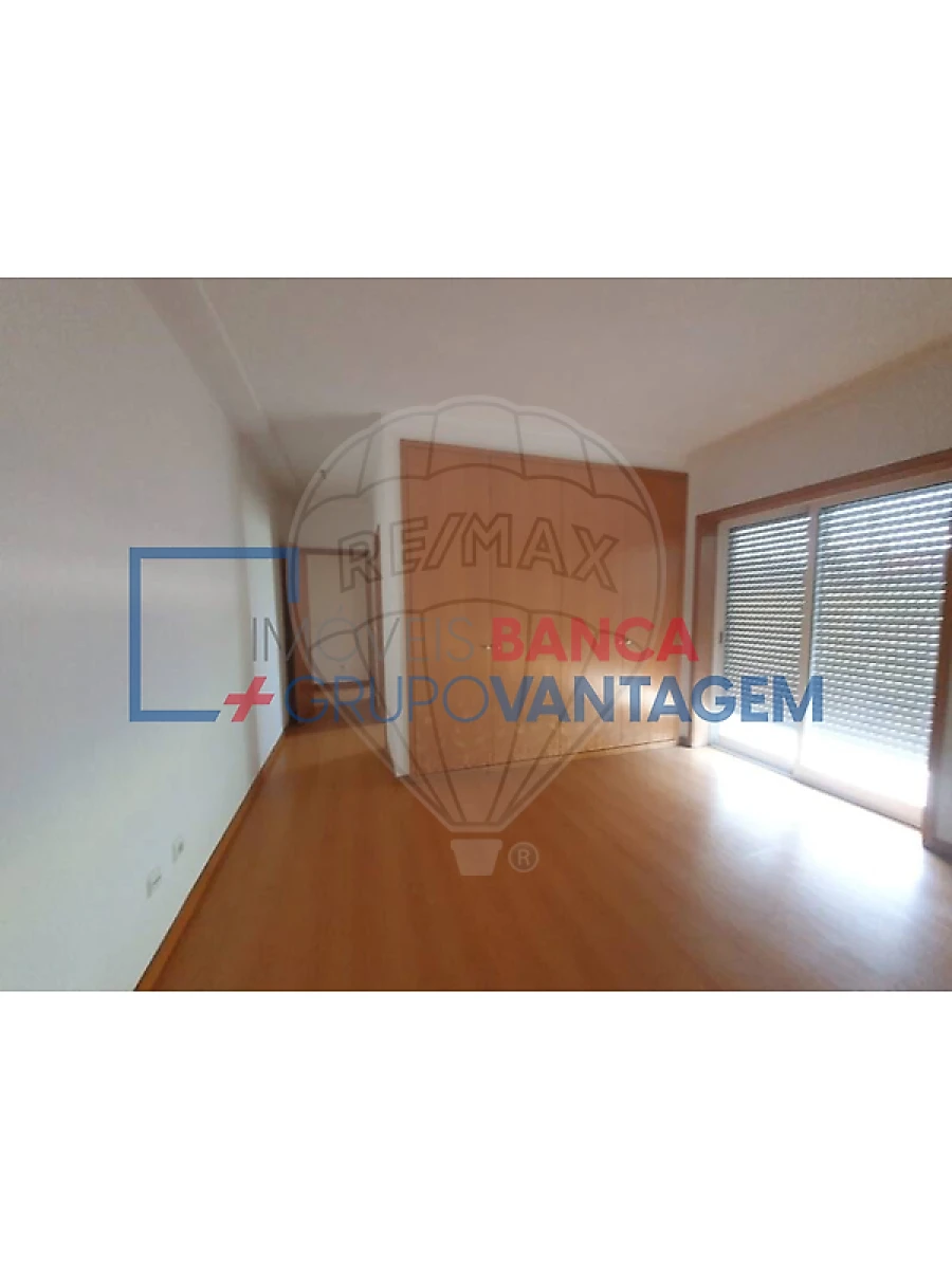 Apartamento T2 para Venda em Ermesinde Foto 5