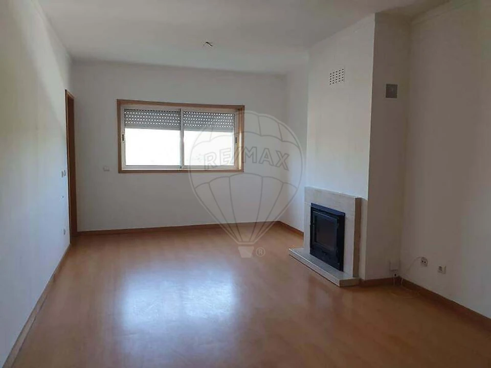 Apartamento T2 para Venda em Ermesinde Foto 1