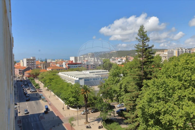 Apartamento T3 para Venda em União das Freguesias de Setúbal Foto 5