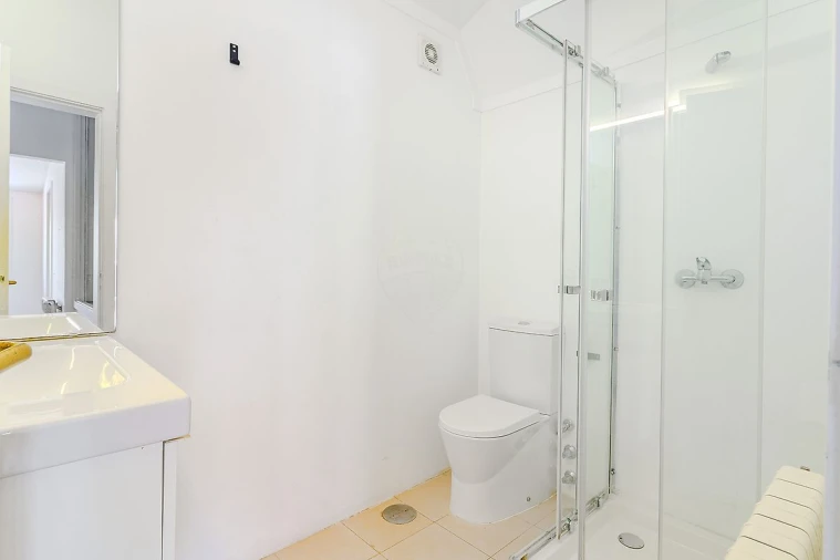 Apartamento T3 para Venda em Aldoar, Foz do Douro e Nevogilde Foto 12