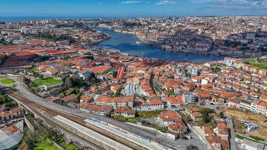 Moradia T3 para Venda em Santa Marinha e São Pedro da Afurada Foto 35