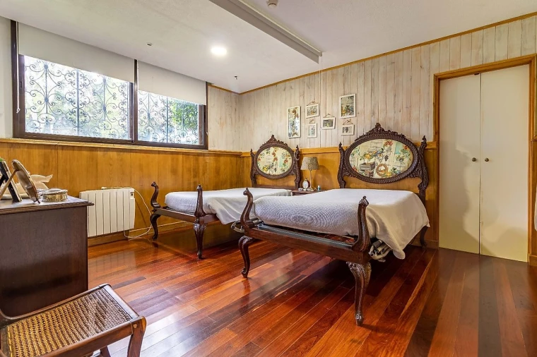 Moradia T12 para Venda em Vila Nova da Telha Foto 21