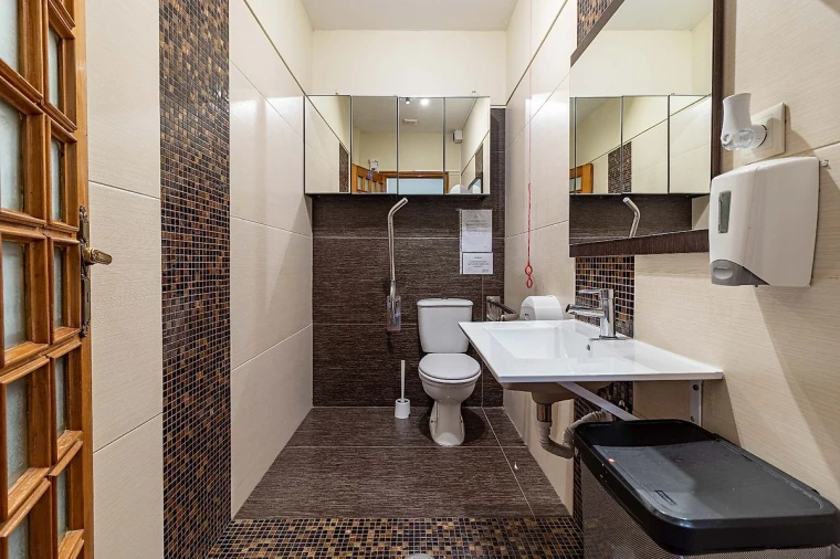 Moradia T12 para Venda em Vila Nova da Telha Foto 25