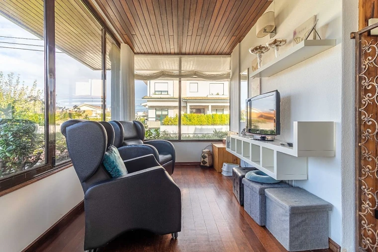 Moradia T12 para Venda em Vila Nova da Telha Foto 9