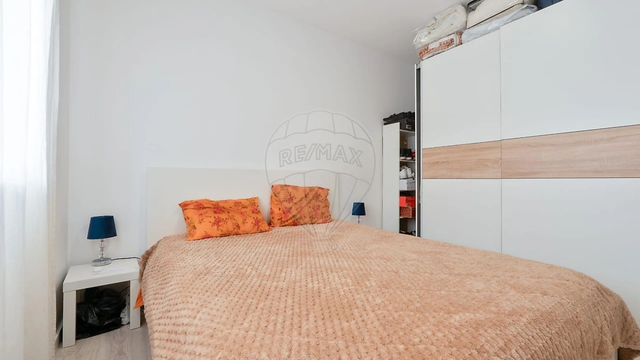 Apartamento T1 para Venda em Caparica e Trafaria Foto 4