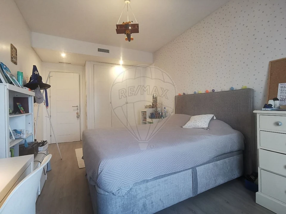 Apartamento T3 para Venda em Alverca do Ribatejo e Sobralinho Foto 21