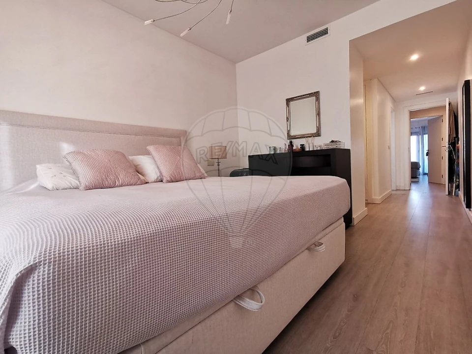 Apartamento T3 para Venda em Alverca do Ribatejo e Sobralinho Foto 37