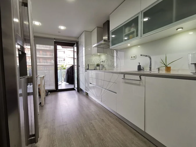 Apartamento T3 para Venda em Alverca do Ribatejo e Sobralinho Foto 9