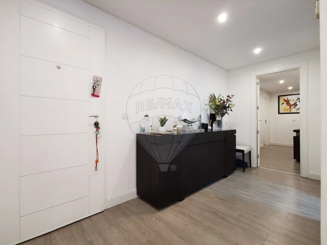 Apartamento T3 para Venda em Alverca do Ribatejo e Sobralinho Foto 2