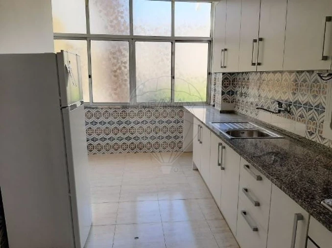 Apartamento T2 para Venda em Rio de Mouro Foto 2