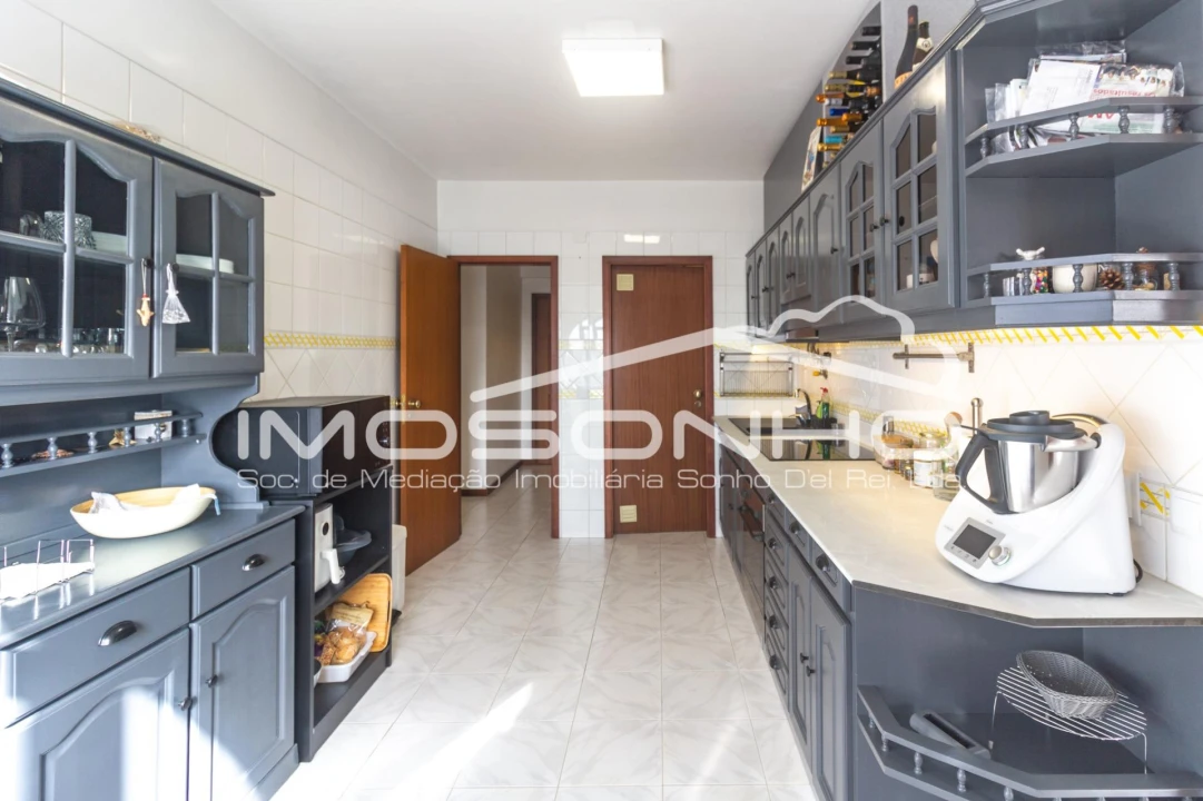 Apartamento T3 para Venda em Marinha Grande Foto 9