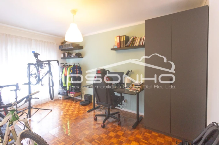 Apartamento T3 para Venda em Marinha Grande Foto 17