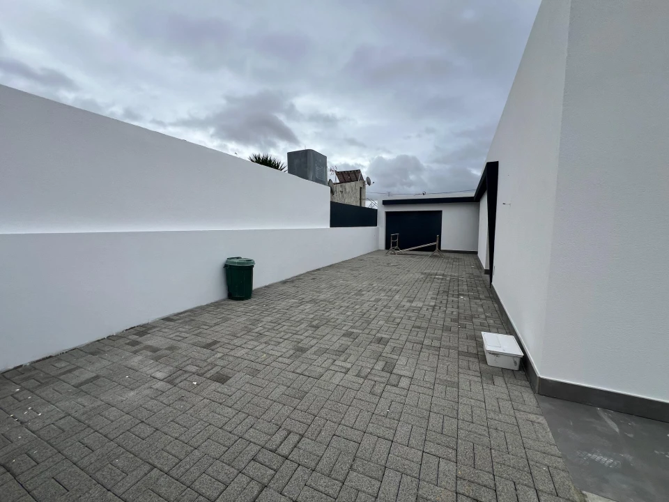 Moradia T3 para Venda em Quinta do Anjo Foto 30