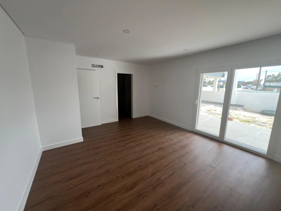 Moradia T3 para Venda em Quinta do Anjo Foto 22