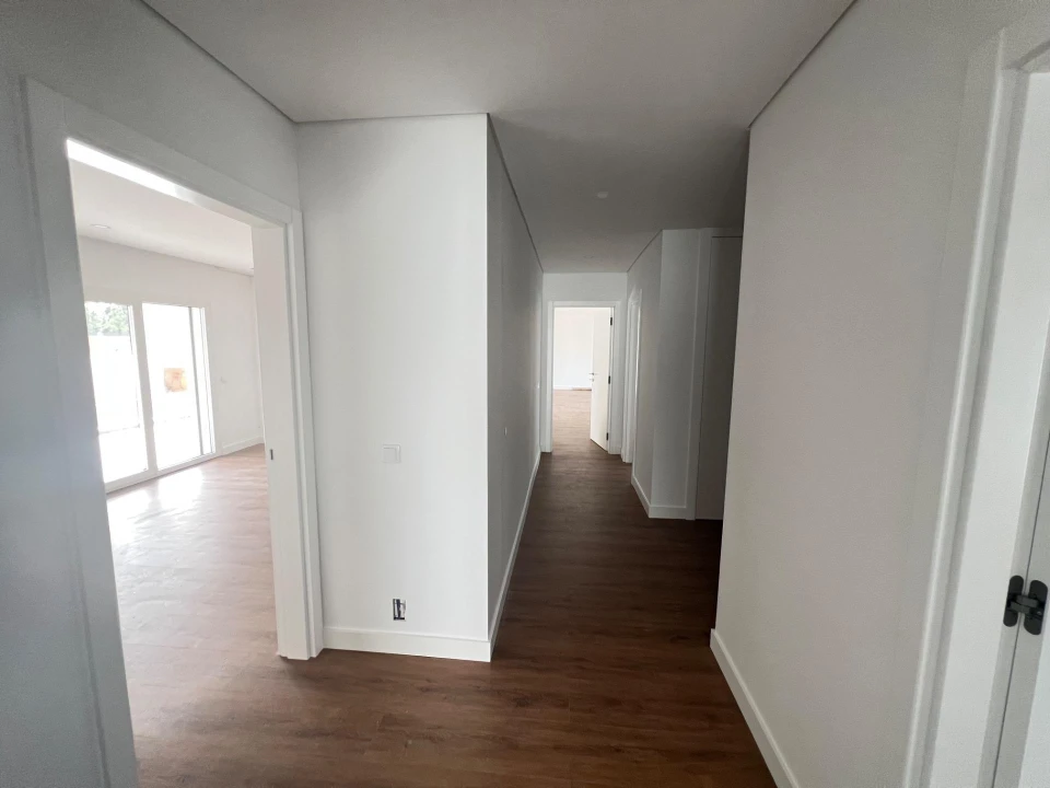 Moradia T3 para Venda em Quinta do Anjo Foto 30