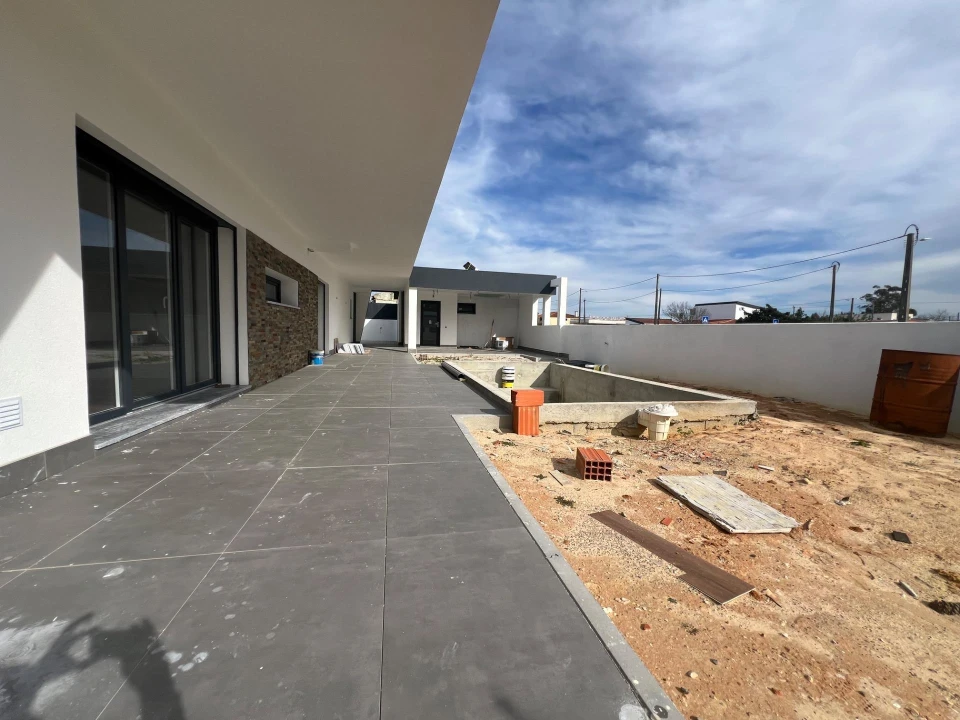 Moradia T3 para Venda em Quinta do Anjo Foto 35