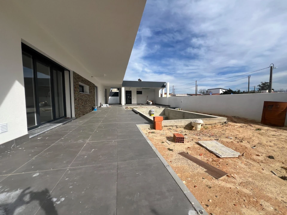 Moradia T3 para Venda em Quinta do Anjo Foto 36