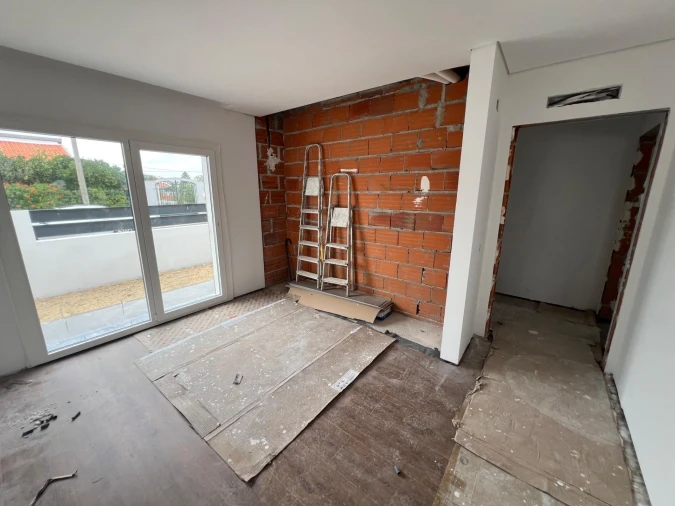 Moradia T3 para Venda em Quinta do Anjo Foto 6