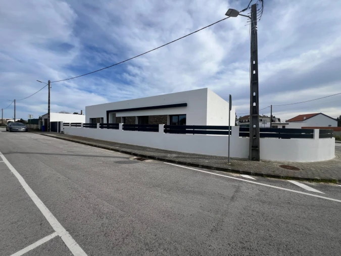 Moradia T3 para Venda em Quinta do Anjo Foto 1