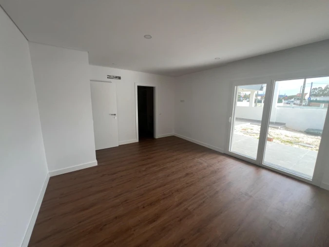 Moradia T3 para Venda em Quinta do Anjo Foto 22