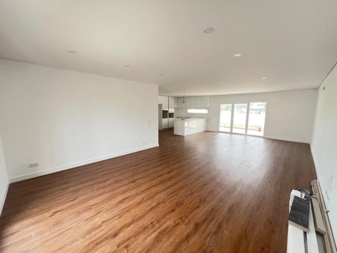 Moradia T3 para Venda em Quinta do Anjo Foto 7