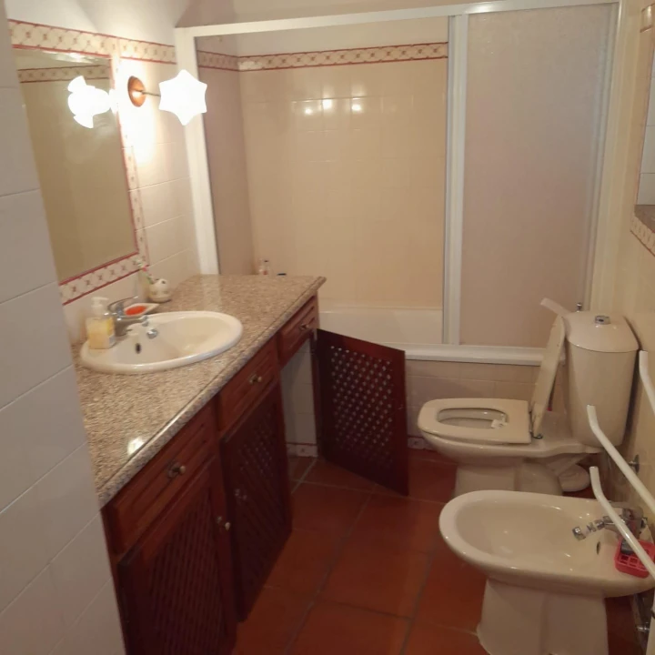 Moradia T7 para Venda em Cabeço de Vide Foto 30