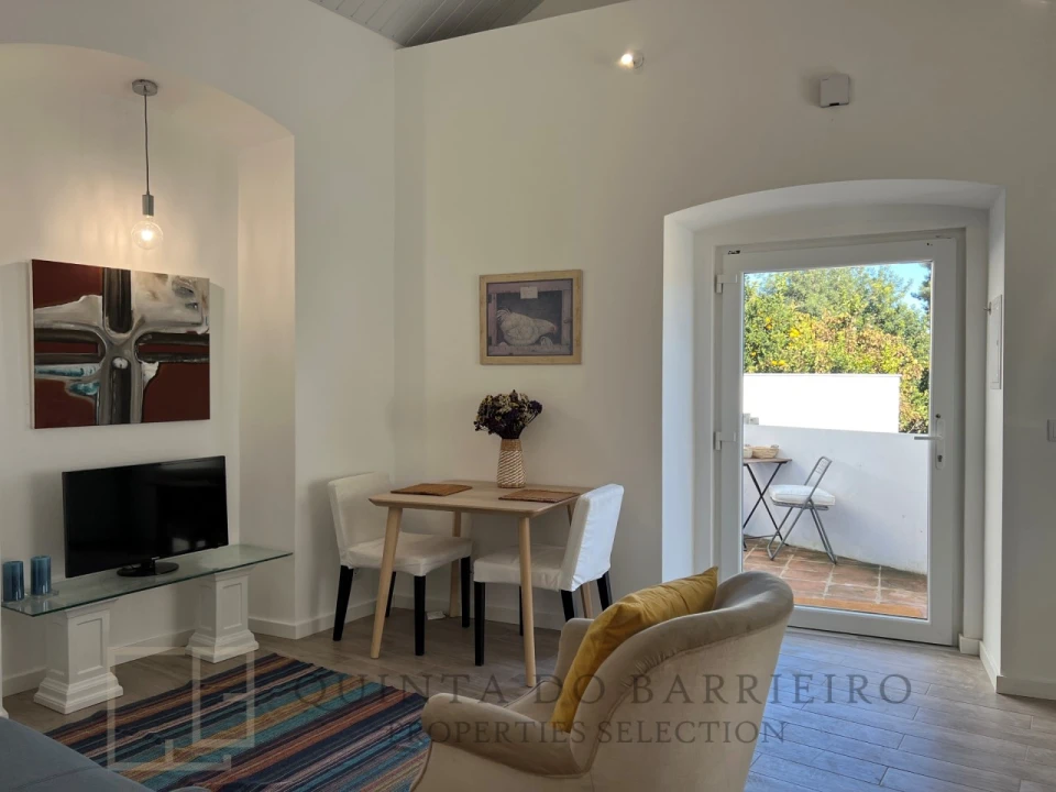 Moradia T3 para Venda em Santa Maria do Castelo e Santiago e Santa Susana Foto 1