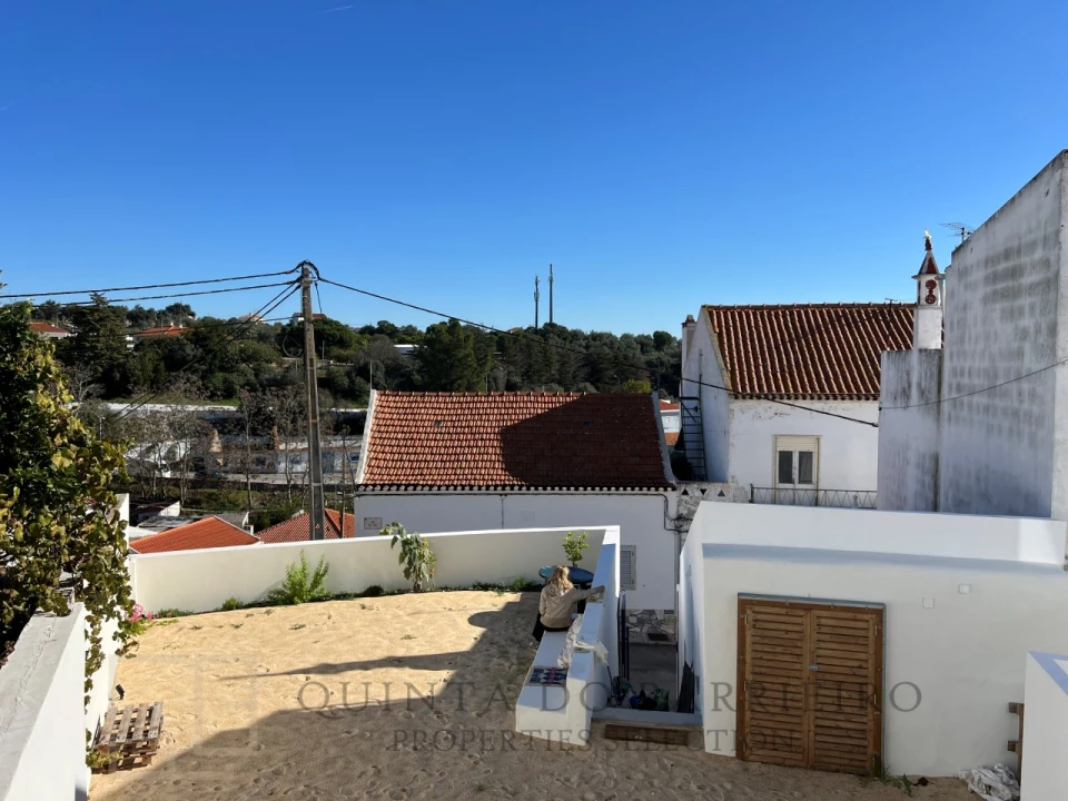 Moradia T3 para Venda em Santa Maria do Castelo e Santiago e Santa Susana Foto 7