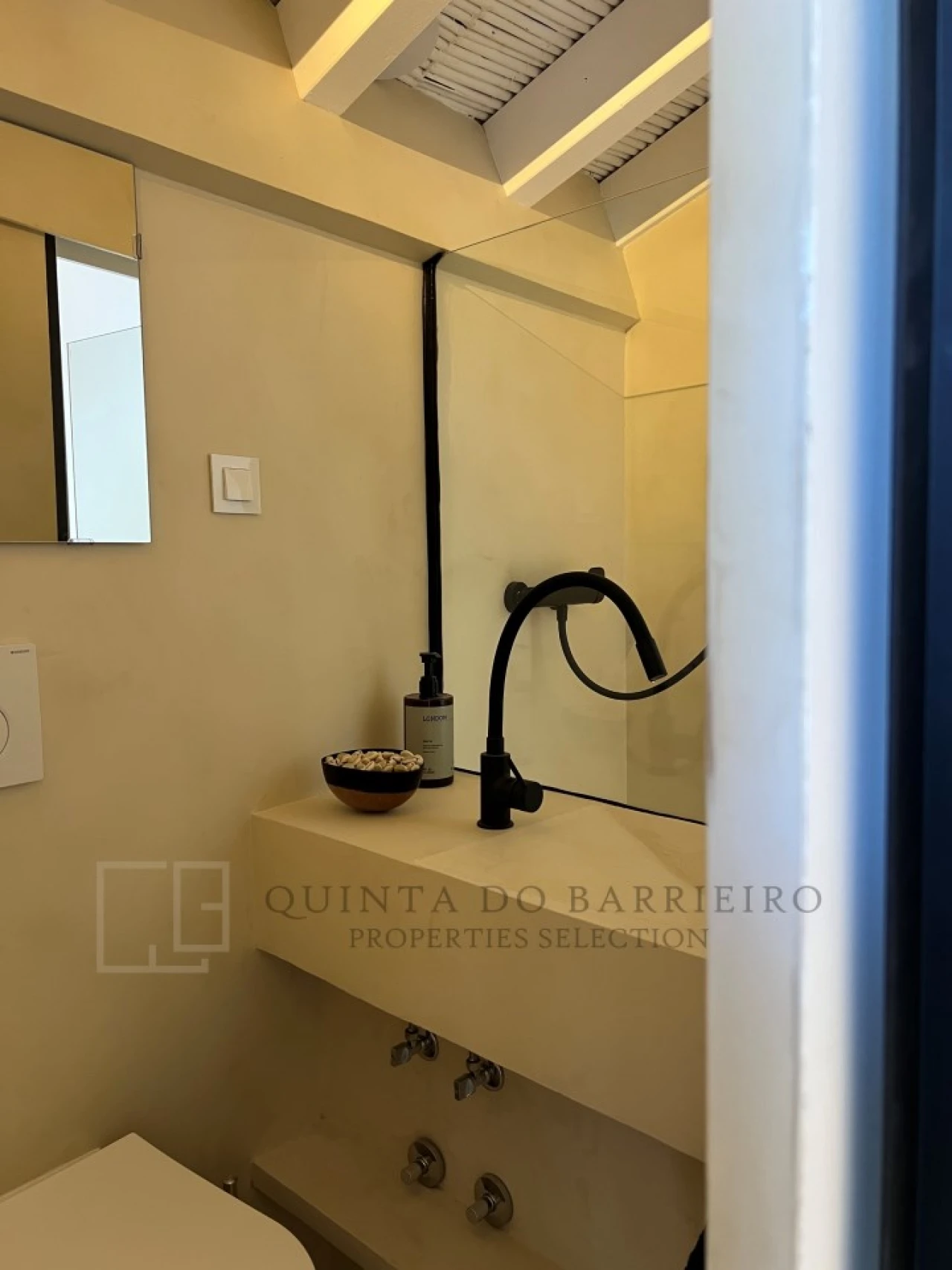 Moradia T3 para Venda em Santa Maria do Castelo e Santiago e Santa Susana Foto 42