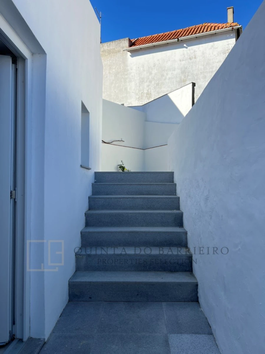 Moradia T3 para Venda em Santa Maria do Castelo e Santiago e Santa Susana Foto 55