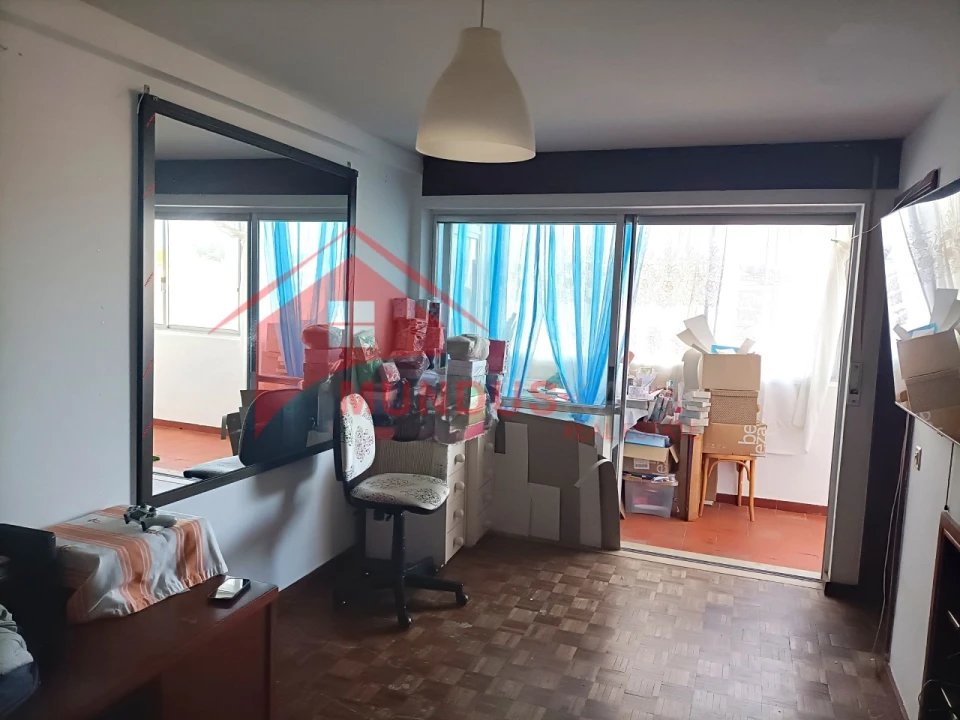 Apartamento T1 para Venda em Sesimbra (Castelo) Foto 2