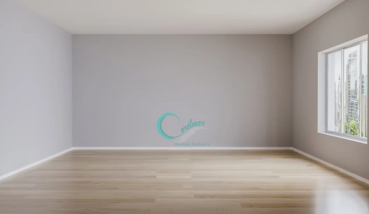 Apartamento T4 para Venda em Cedofeita, Santo Ildefonso, Sé, Miragaia, São Nicolau e Vitória Foto 4