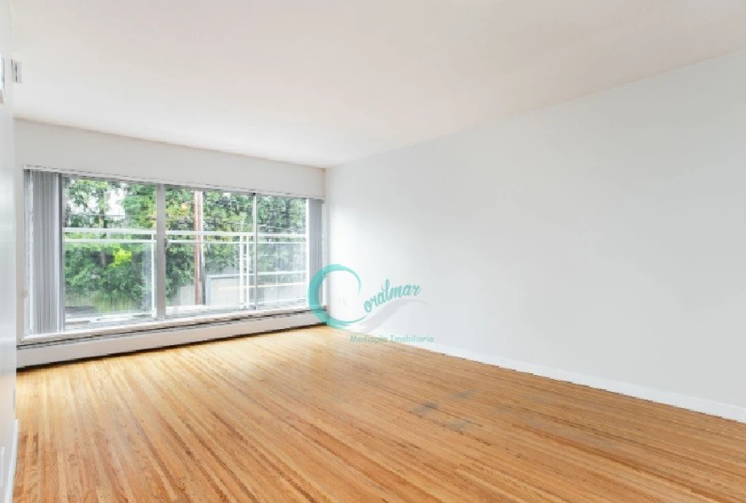 Apartamento T4 para Venda em Cedofeita, Santo Ildefonso, Sé, Miragaia, São Nicolau e Vitória Foto 2