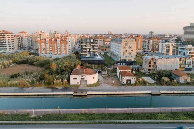 Apartamento T2 para Venda em Glória e Vera Cruz Foto 26