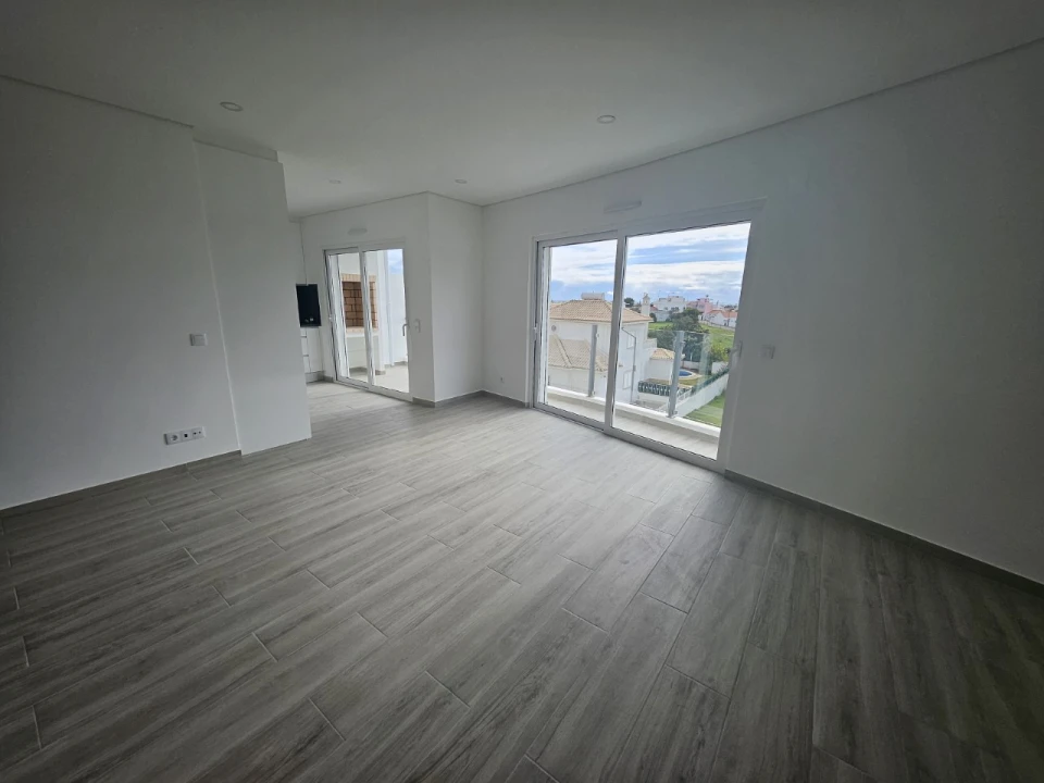 Apartamento T3 para Venda em Altura Foto 2