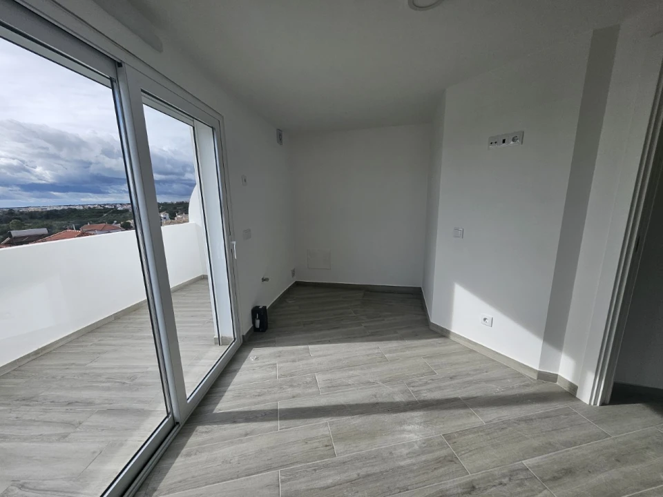 Apartamento T3 para Venda em Altura Foto 4